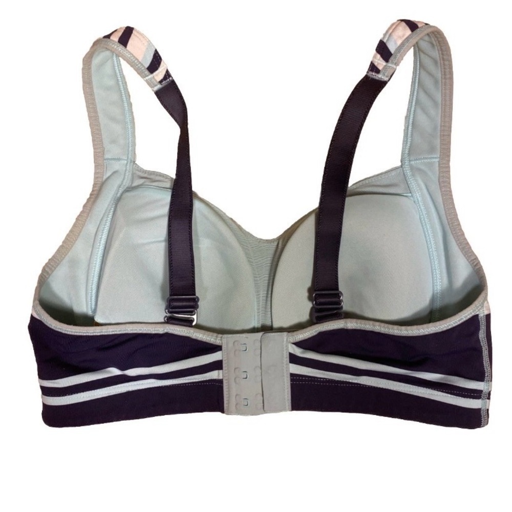 EUC Lululemon Ta Ta Tamer II Athletic Sports Bra Top 34D - Picture 7 of 8